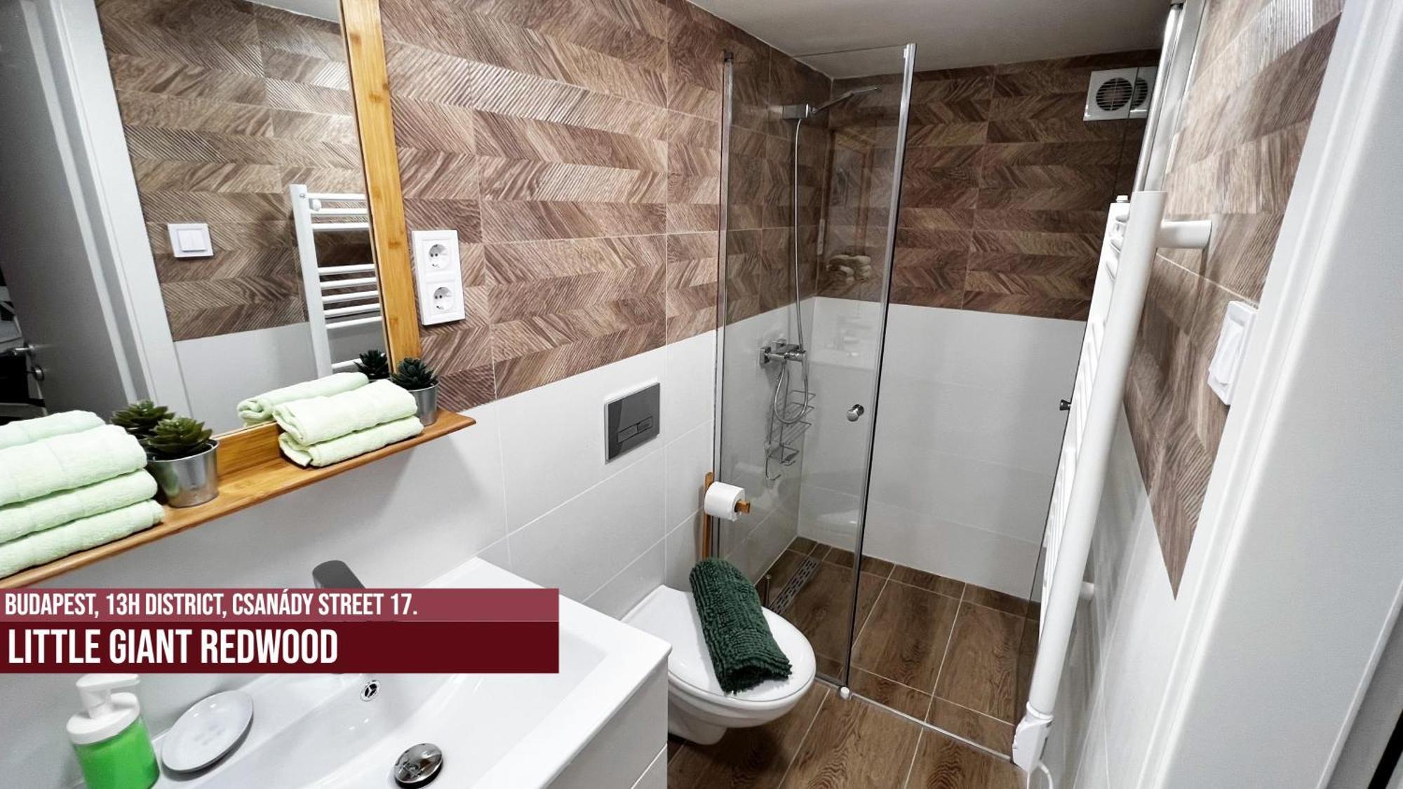 Little Americas Westend Mall Apartments بودابست المظهر الخارجي الصورة